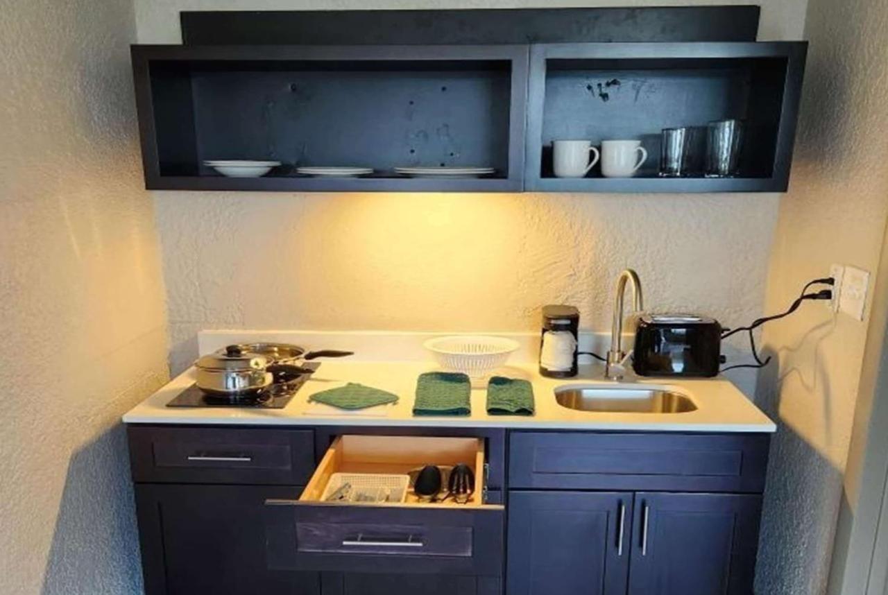 Days Inn By Wyndham Fort Pierce Midtown Eksteriør bilde