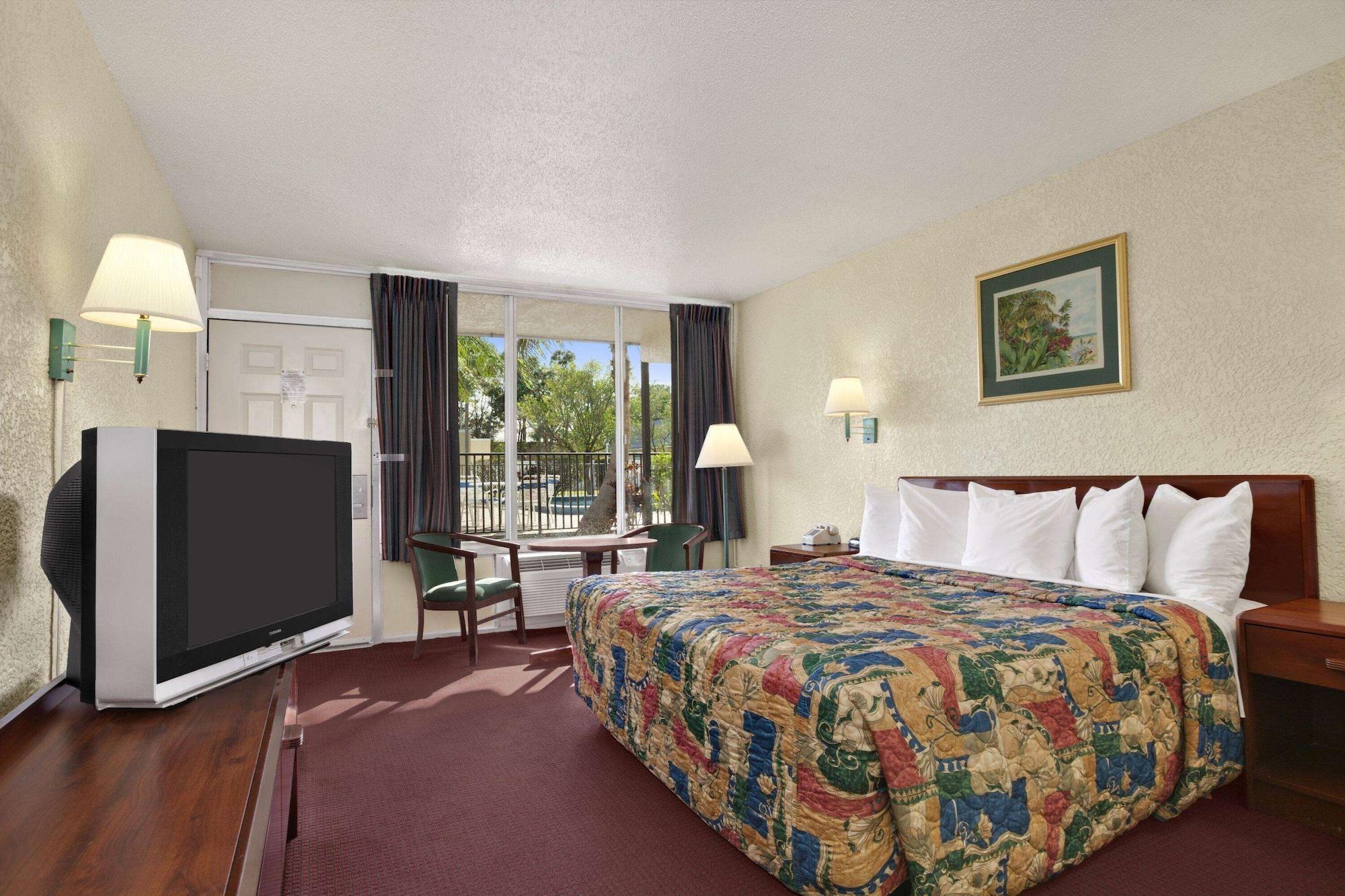 Days Inn By Wyndham Fort Pierce Midtown Eksteriør bilde