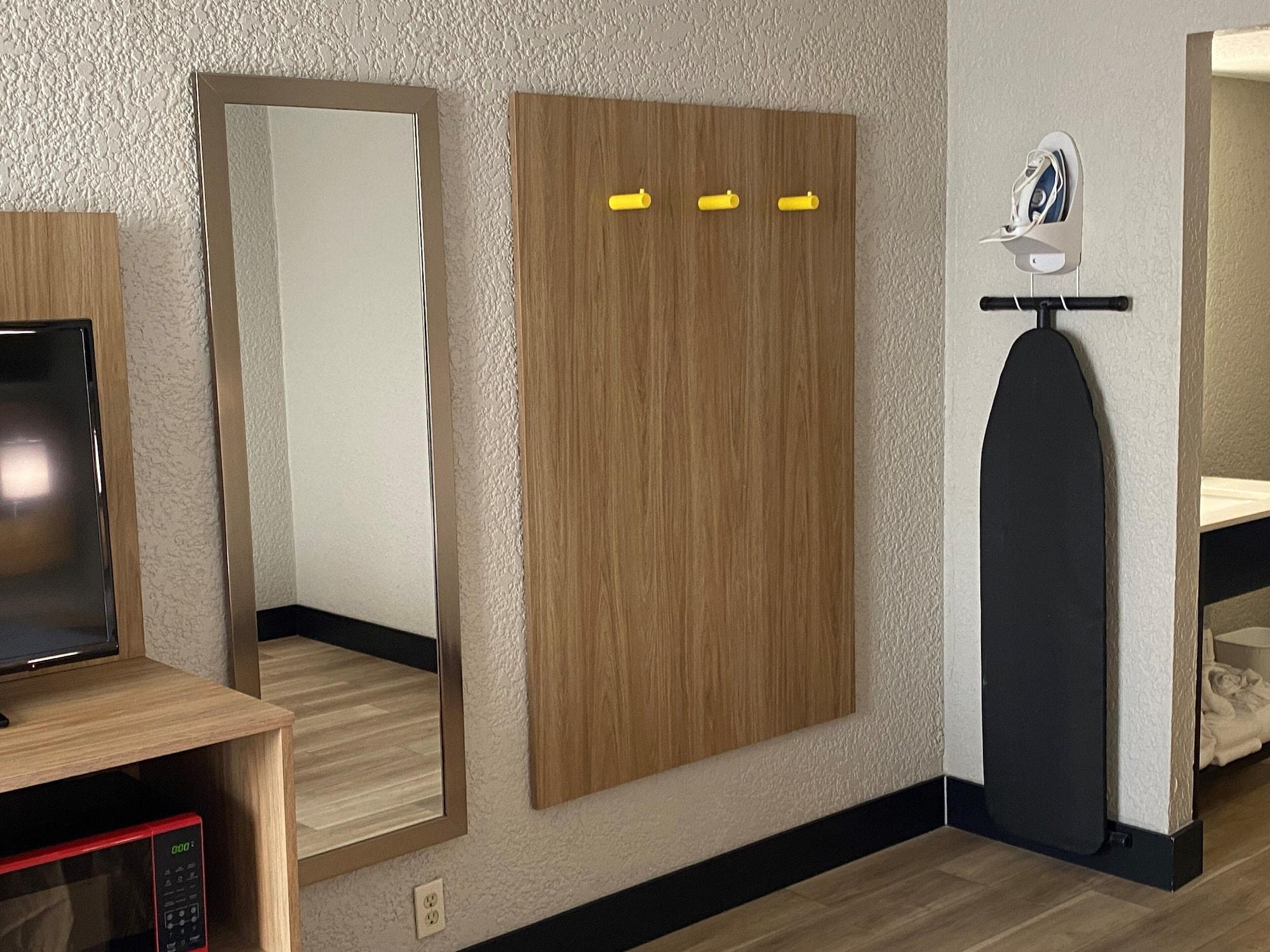 Days Inn By Wyndham Fort Pierce Midtown Eksteriør bilde