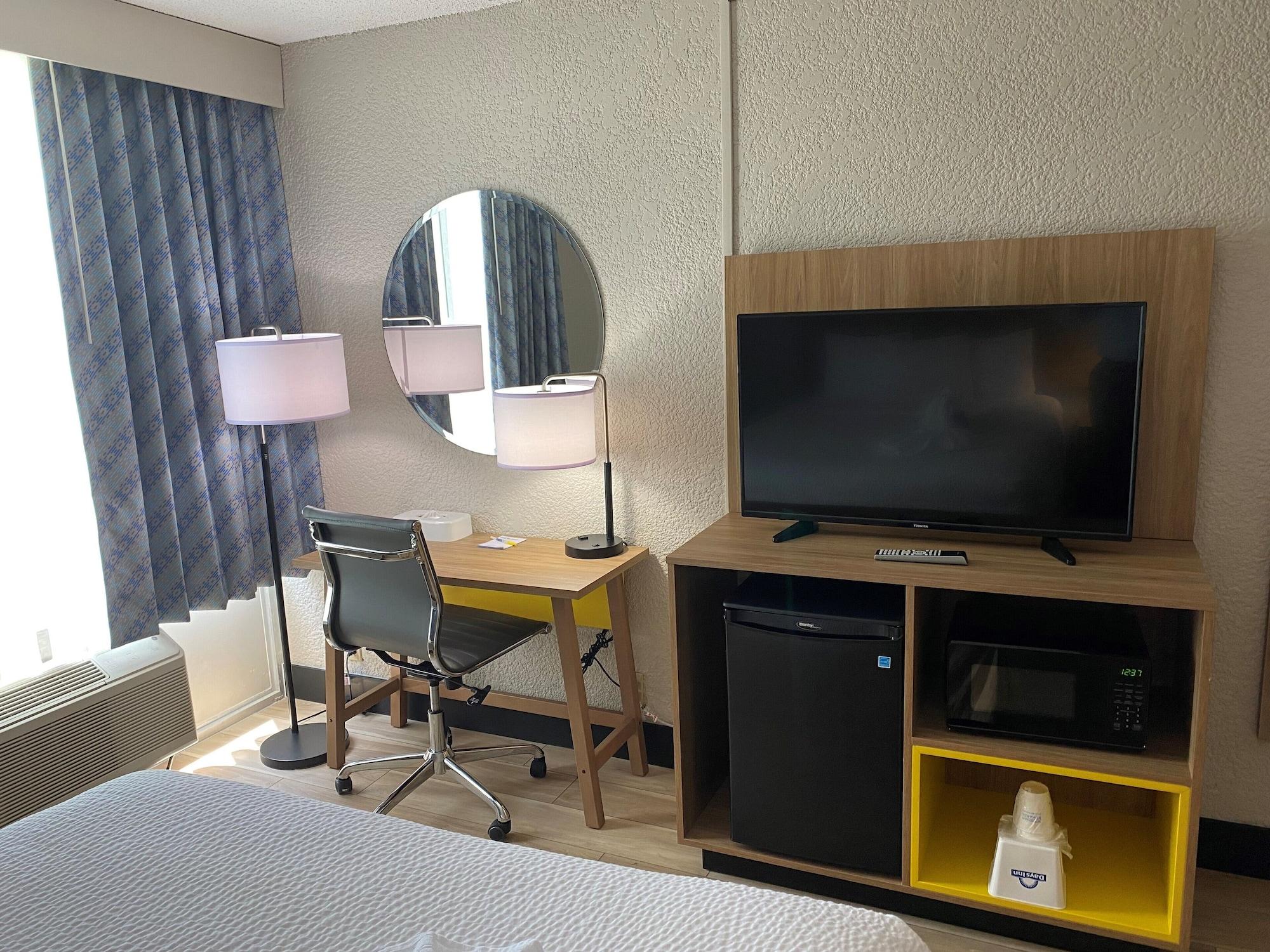 Days Inn By Wyndham Fort Pierce Midtown Eksteriør bilde