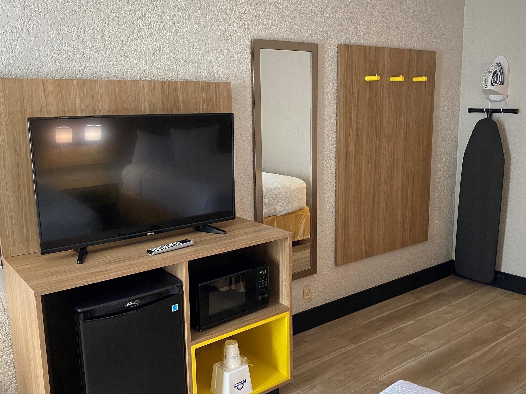 Days Inn By Wyndham Fort Pierce Midtown Eksteriør bilde
