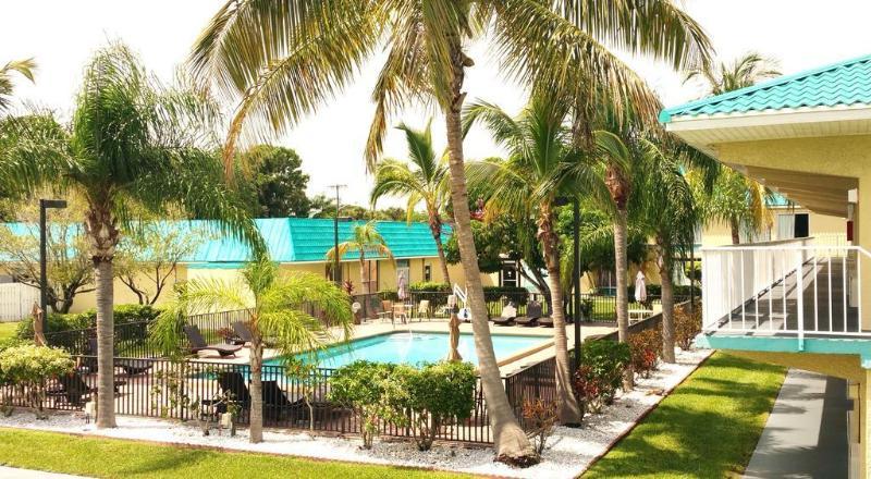 Days Inn By Wyndham Fort Pierce Midtown Eksteriør bilde